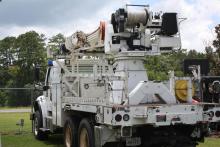 Unit #5 2017 FL M2 Tandem Altec Digger