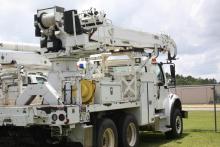 Unit #5 2017 FL M2 Tandem Altec Digger